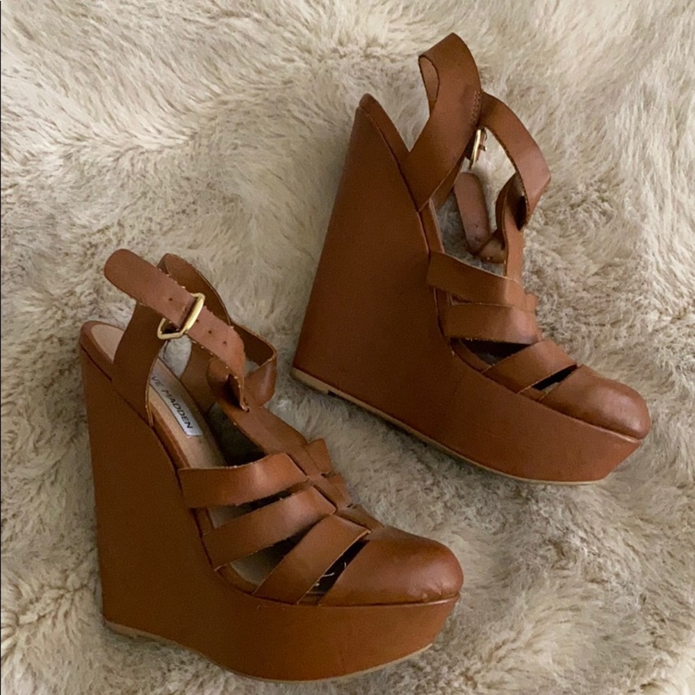 Steve Madden Sandals. Size 7. Worn once!